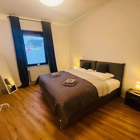 Modern * Gemuetlich * Nespresso * Terrasse * Netflix Apartment ดุยส์บูร์ก ภายนอก รูปภาพ