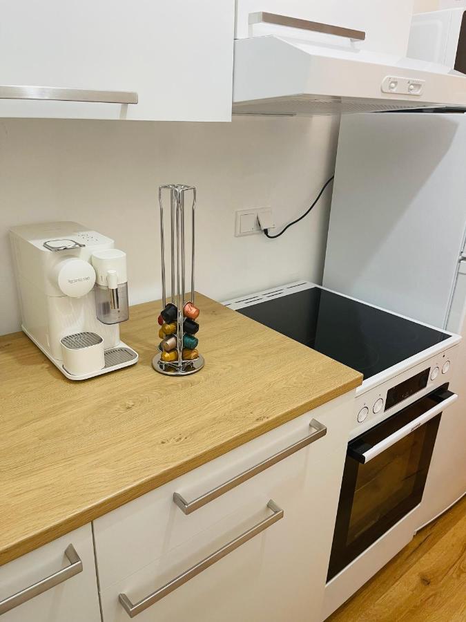 Modern * Gemuetlich * Nespresso * Terrasse * Netflix Apartment ดุยส์บูร์ก ภายนอก รูปภาพ